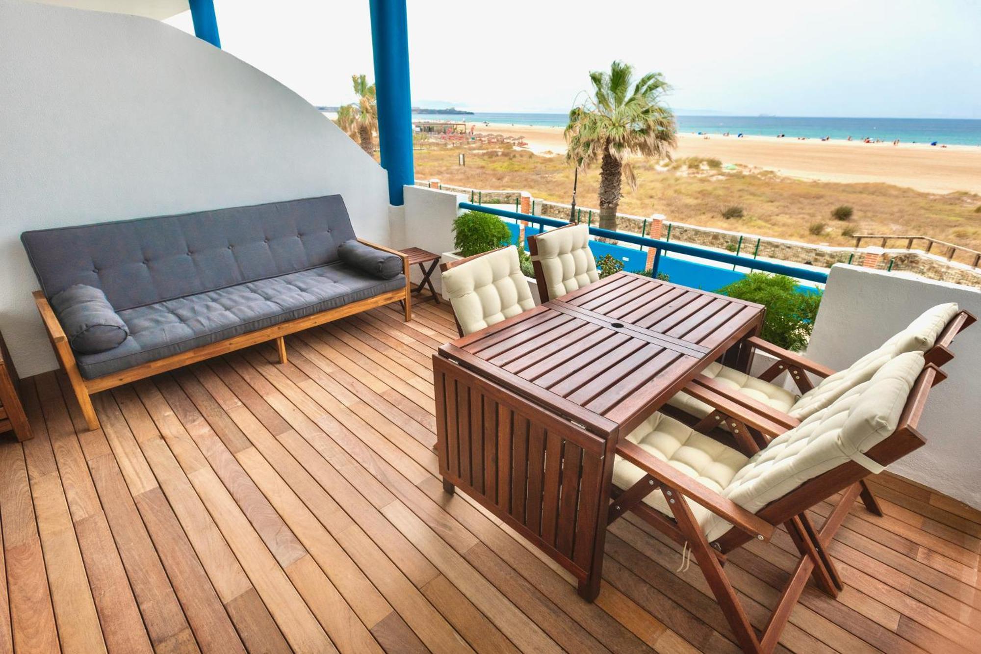 Lances Beach Penthouses Tarifa Bilik gambar